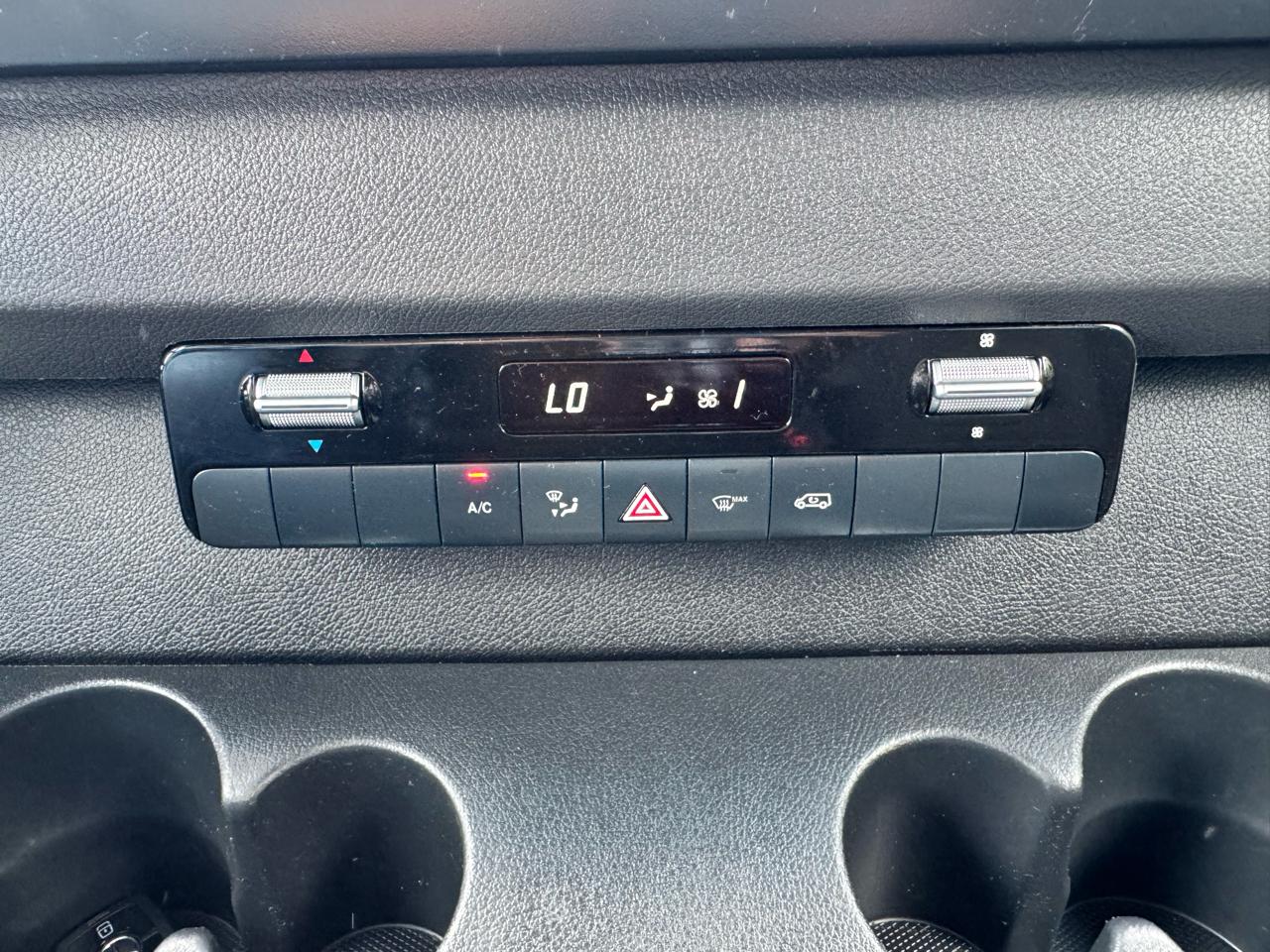 Mercedes-Benz Sprinter Van 1500 Standard Roof I4 144" RWD 2019