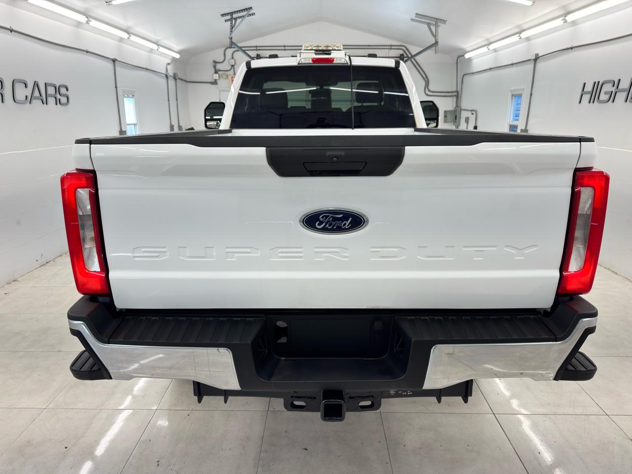 Ford Super Duty F-250 SRW XLT 4WD Reg Cab 8' Box 2020