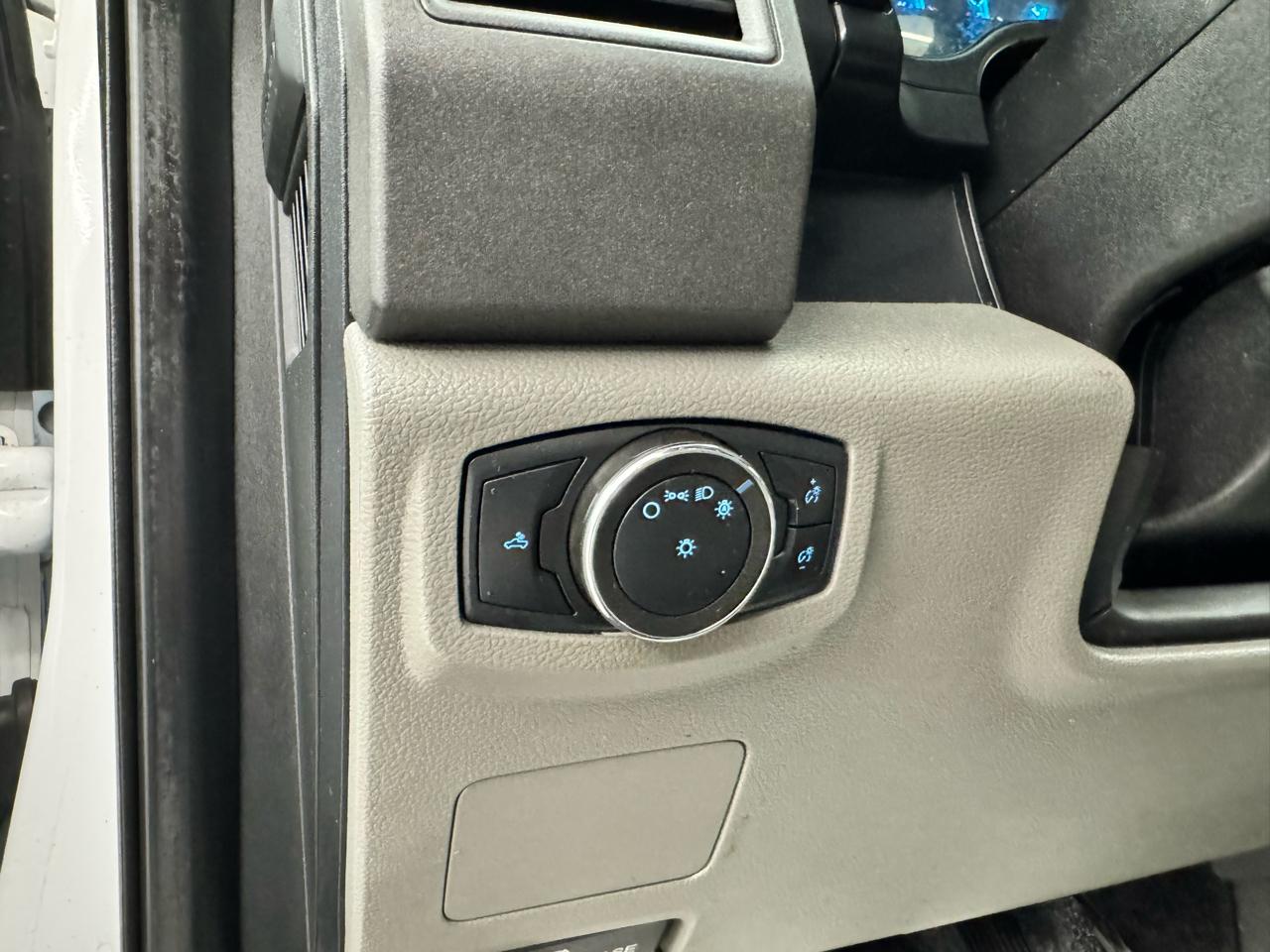 Ford Super Duty F-250 SRW XLT 4WD Reg Cab 8' Box 2020