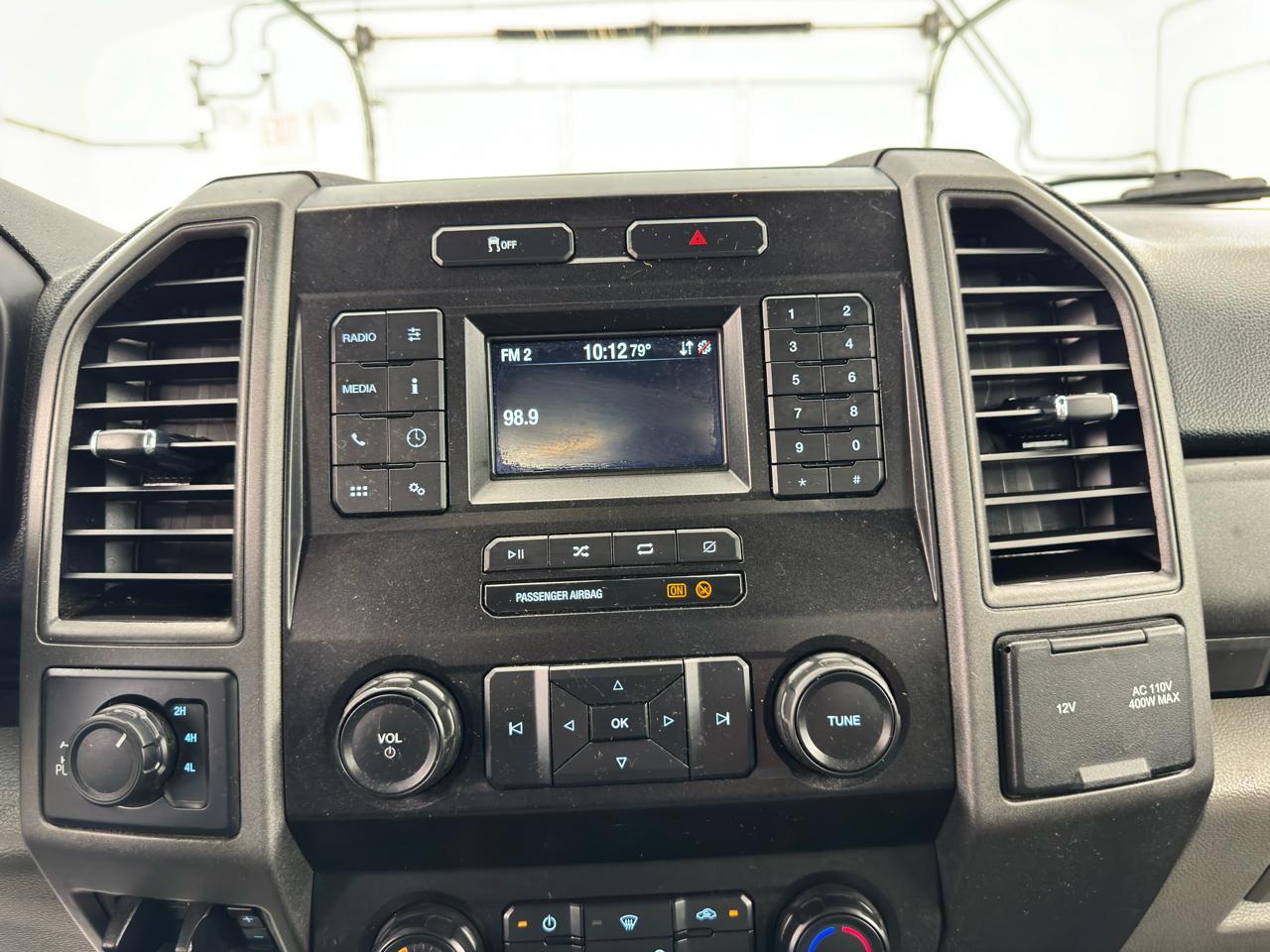 Ford Super Duty F-250 SRW XLT 4WD Reg Cab 8' Box 2020