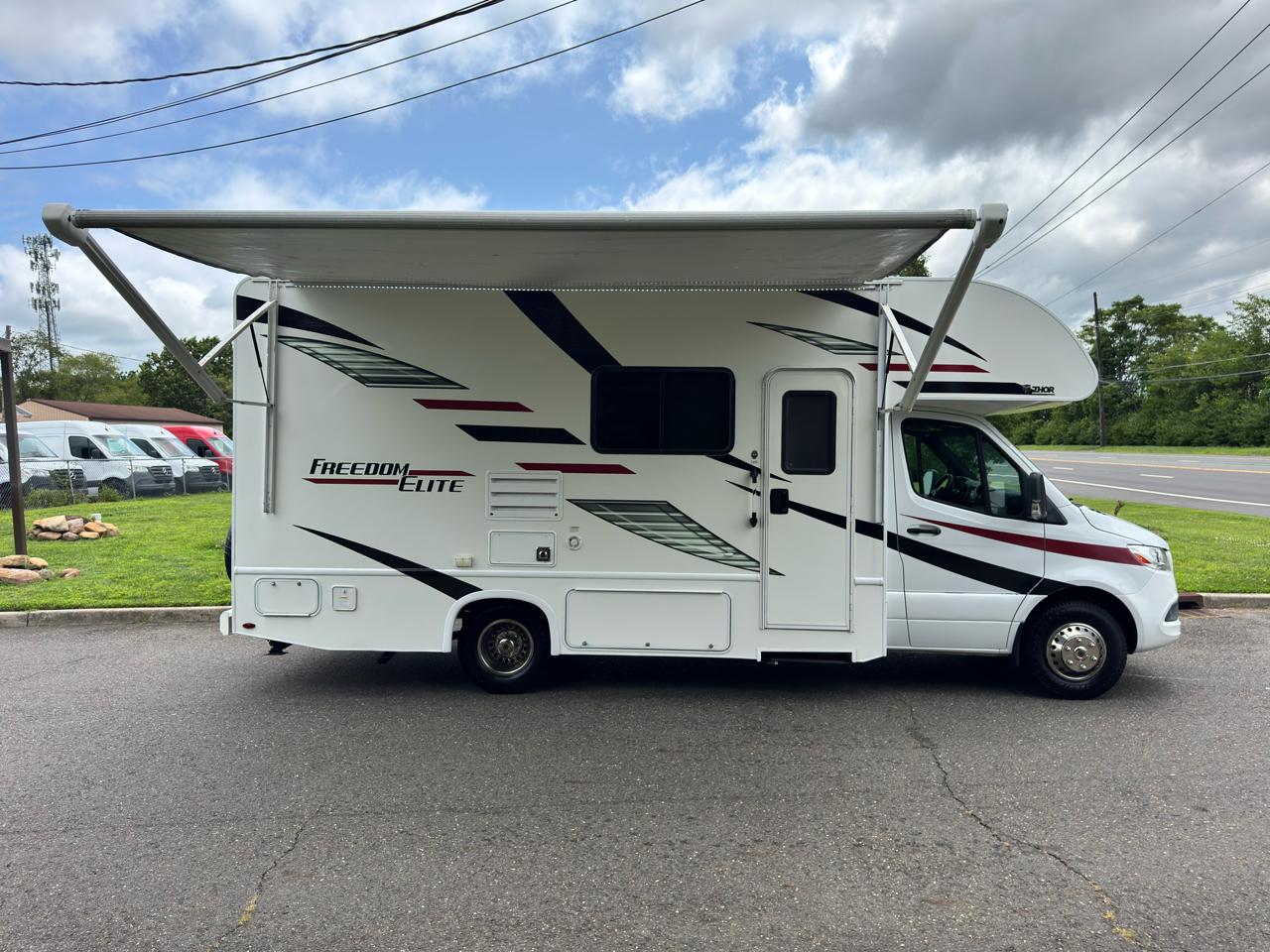 Thor Motor Coach Freedom Elite  2020