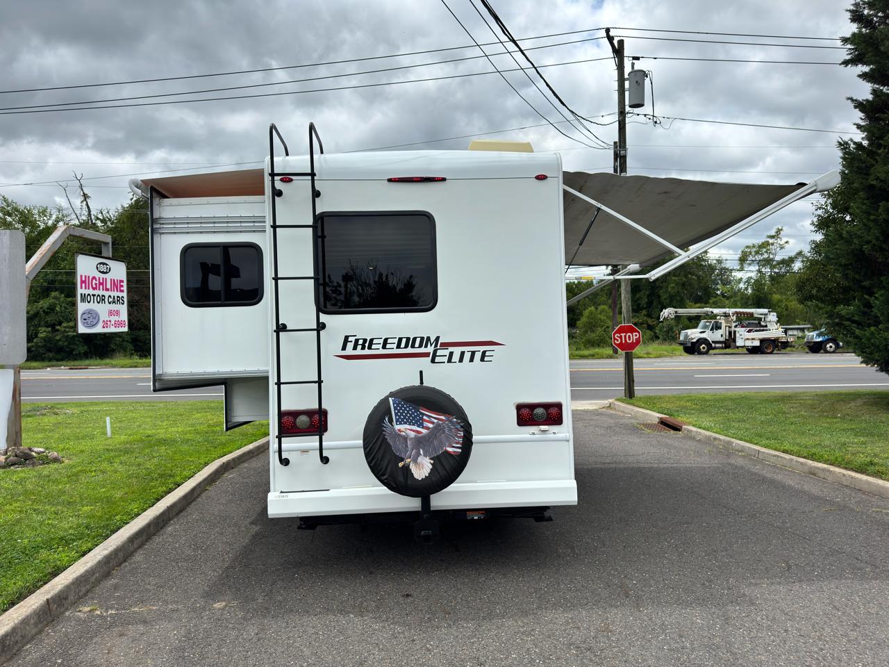 Thor Motor Coach Freedom Elite  2020