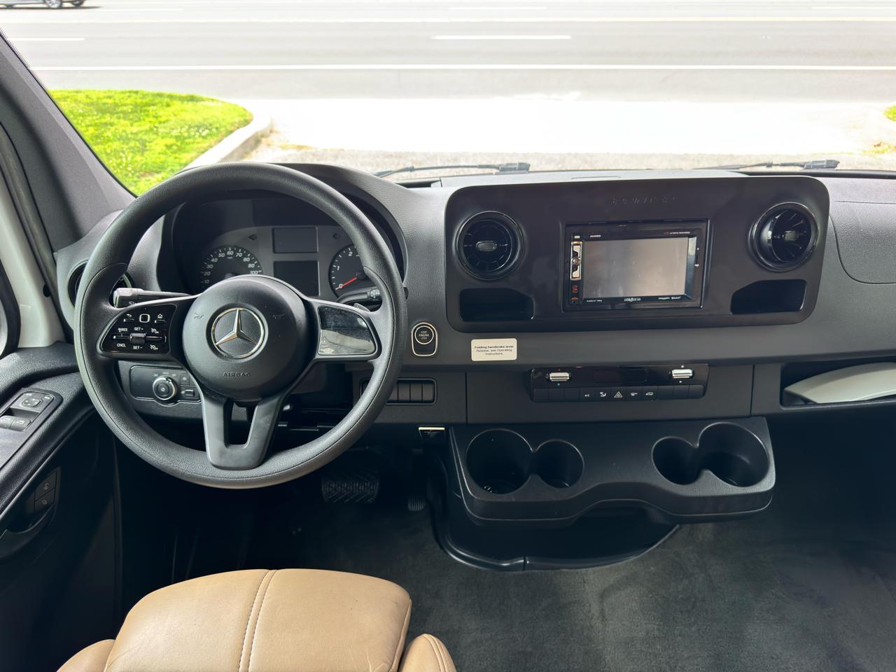 Thor Motor Coach Freedom Elite  2020