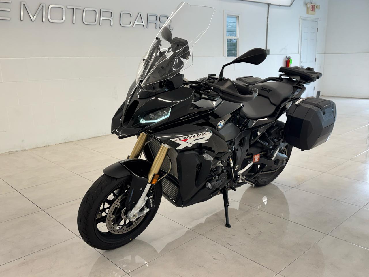 BMW S1000XR  2025