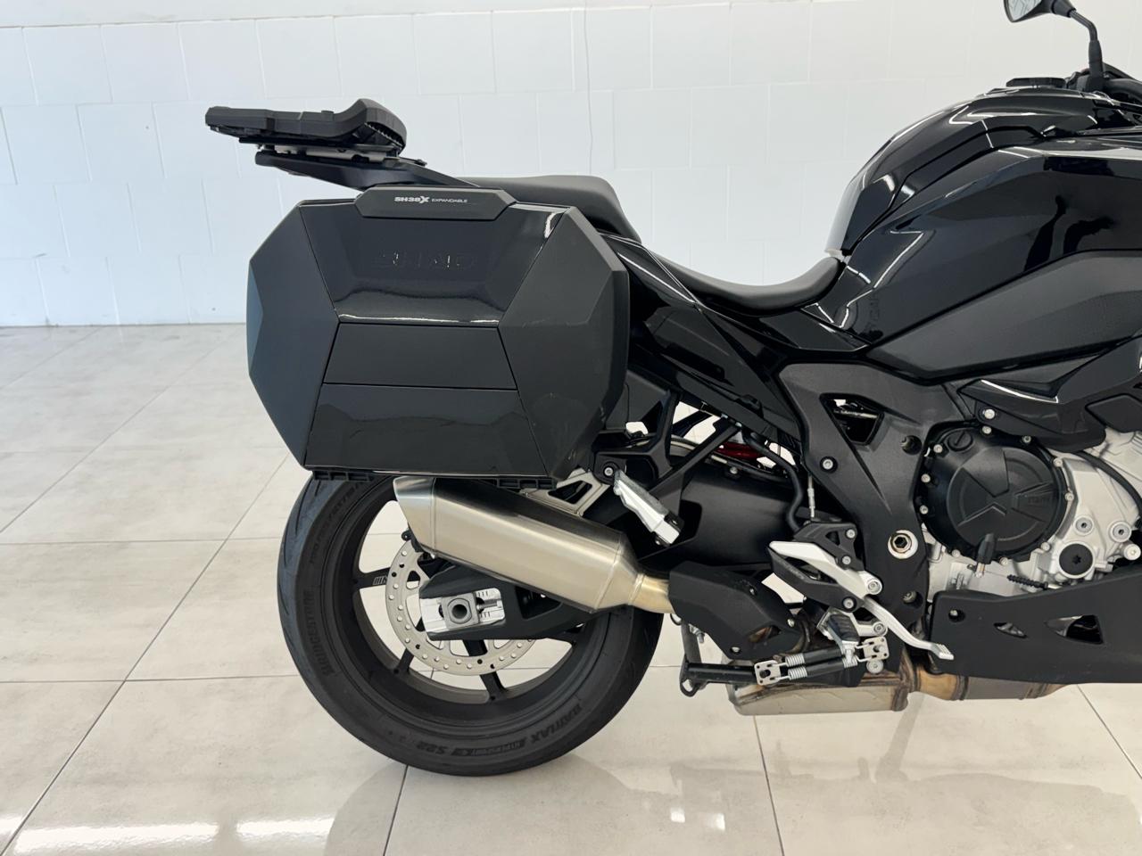 BMW S1000XR  2025