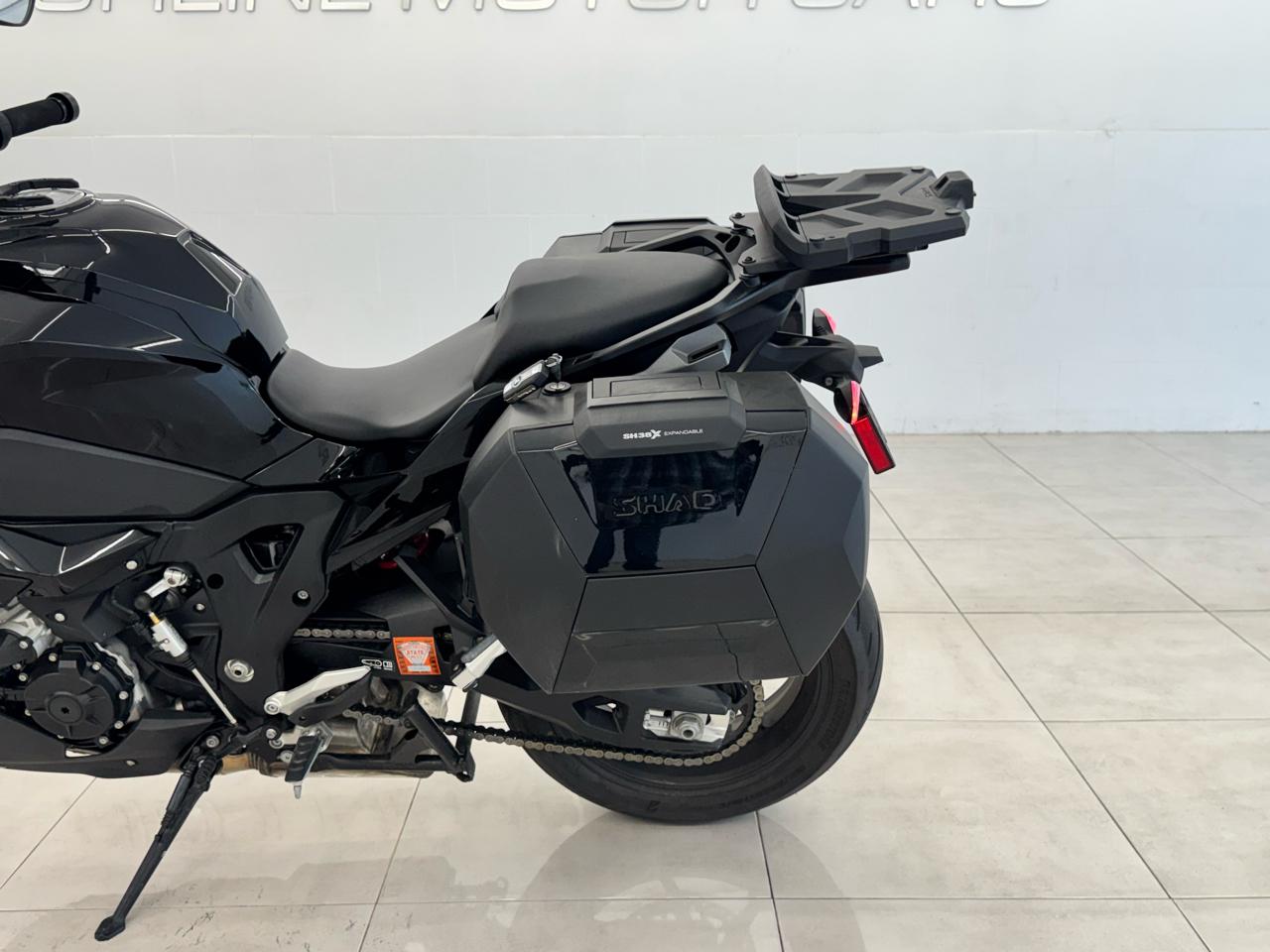 BMW S1000XR  2025