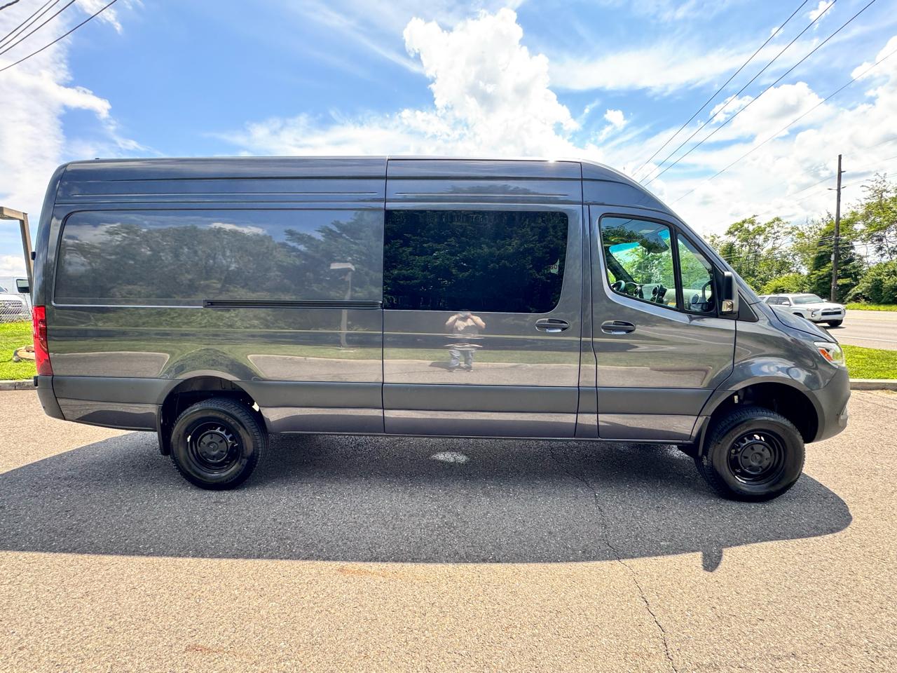 Mercedes-Benz Sprinter Van 2500 Standard Roof I4 Diesel HO 144" AWD 2024