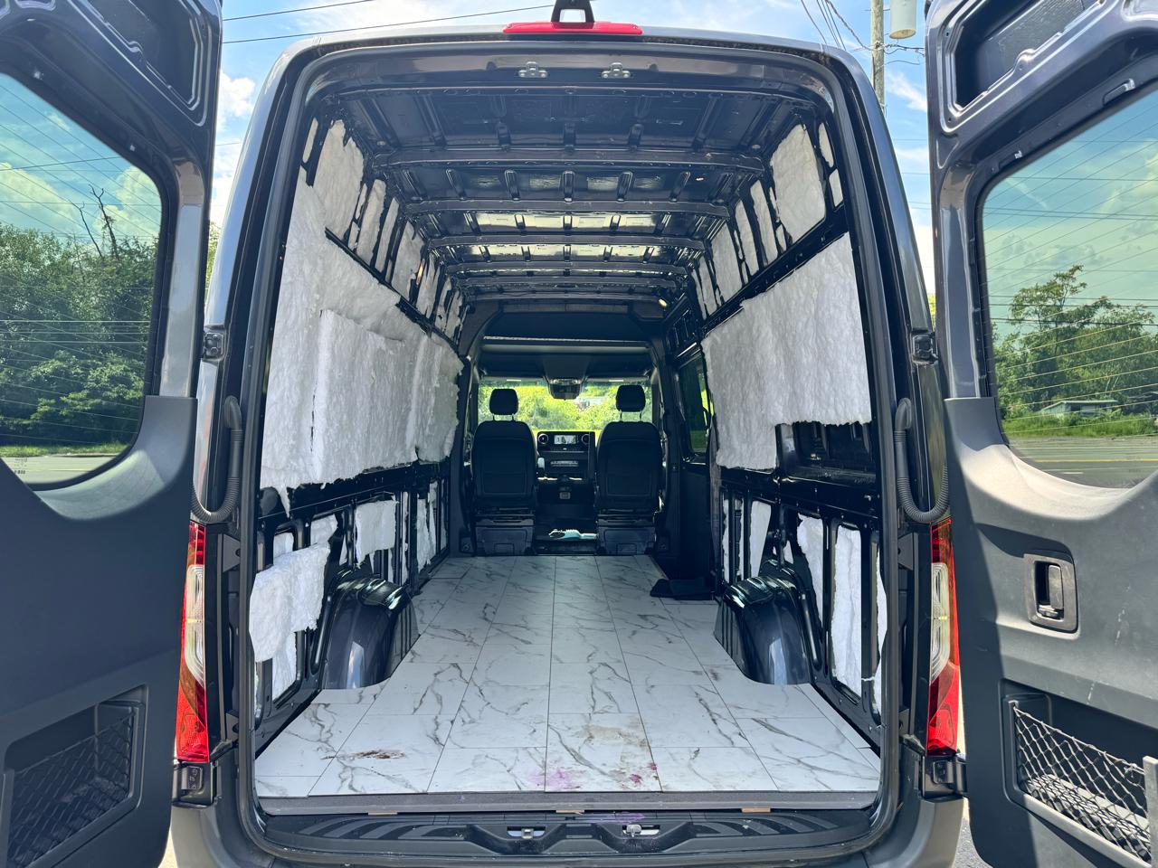 Mercedes-Benz Sprinter Van 2500 Standard Roof I4 Diesel HO 144" AWD 2024