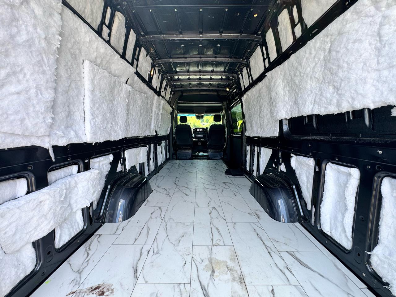 Mercedes-Benz Sprinter Van 2500 Standard Roof I4 Diesel HO 144" AWD 2024