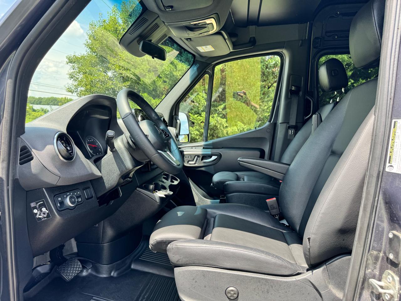 Mercedes-Benz Sprinter Van 2500 Standard Roof I4 Diesel HO 144" AWD 2024