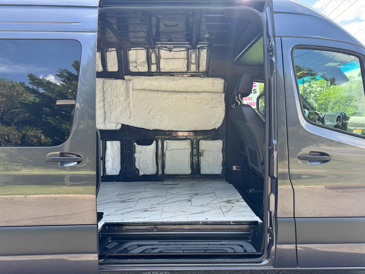 Mercedes-Benz Sprinter Van 2500 Standard Roof I4 Diesel HO 144" AWD 2024