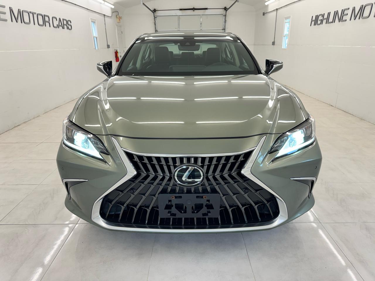 Lexus ES ES 350 FWD 2022