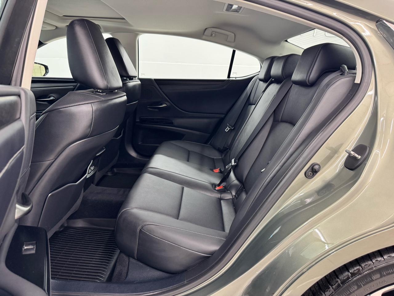 Lexus ES ES 350 FWD 2022