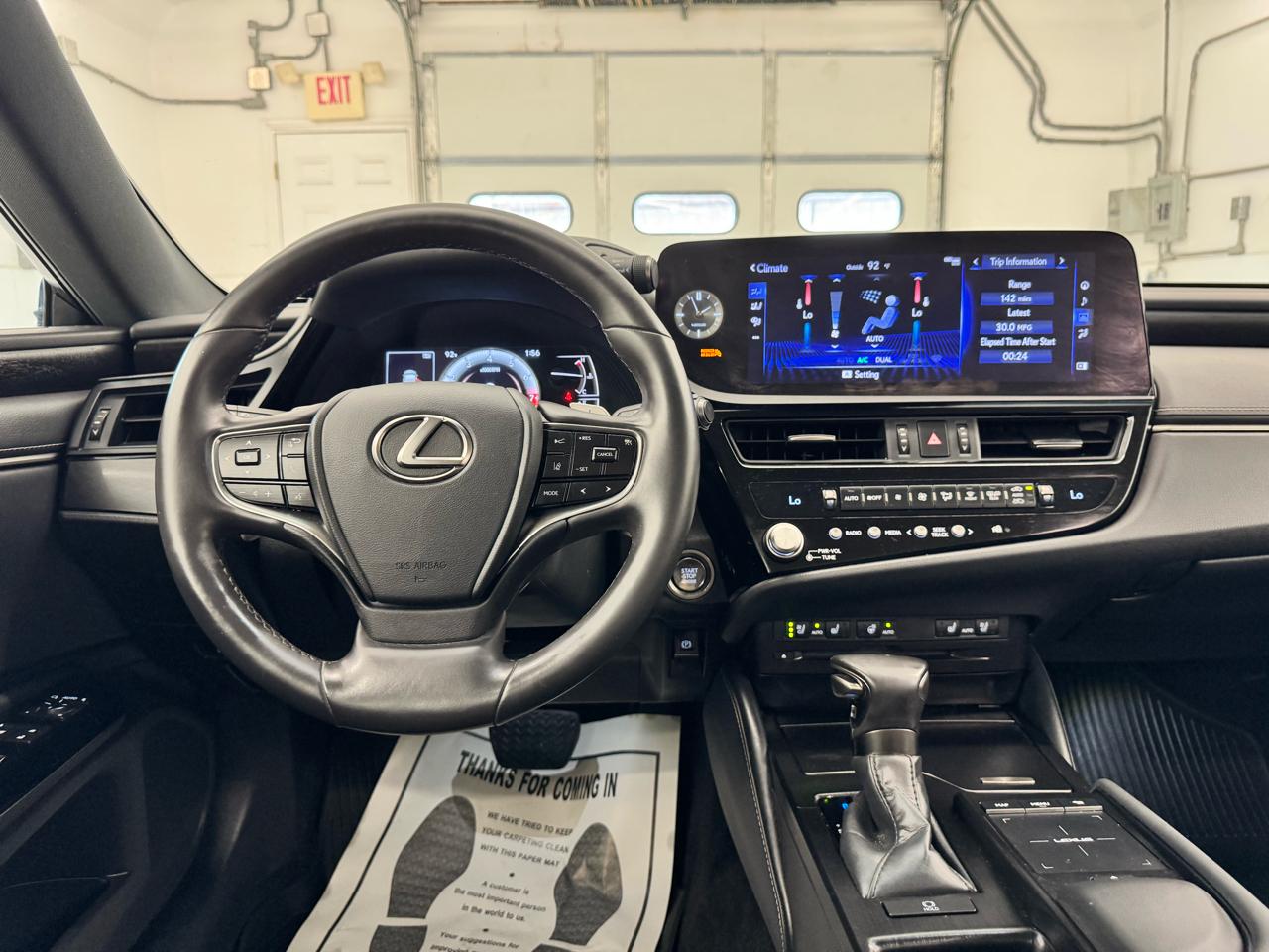 Lexus ES ES 350 FWD 2022