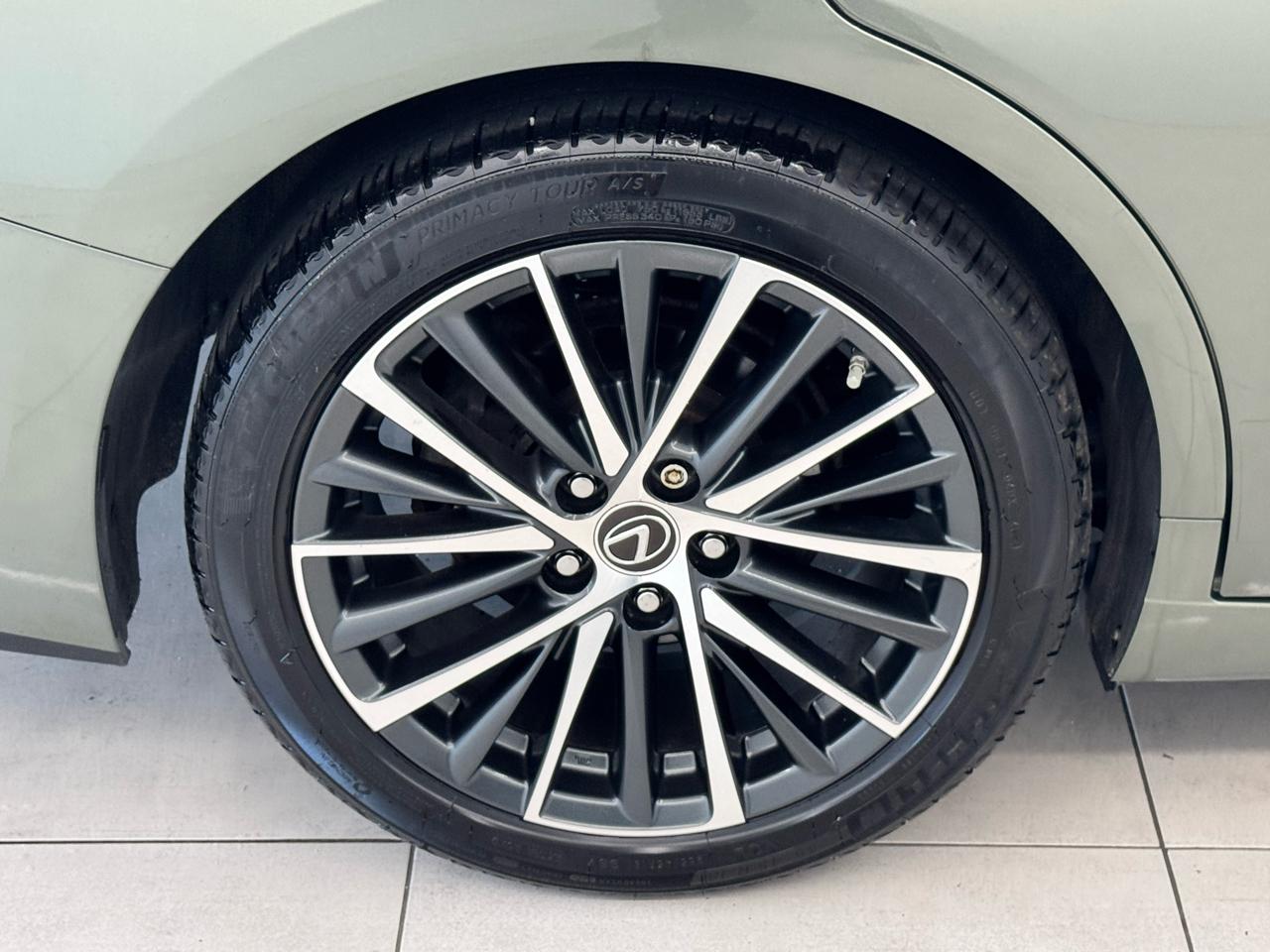 Lexus ES ES 350 FWD 2022