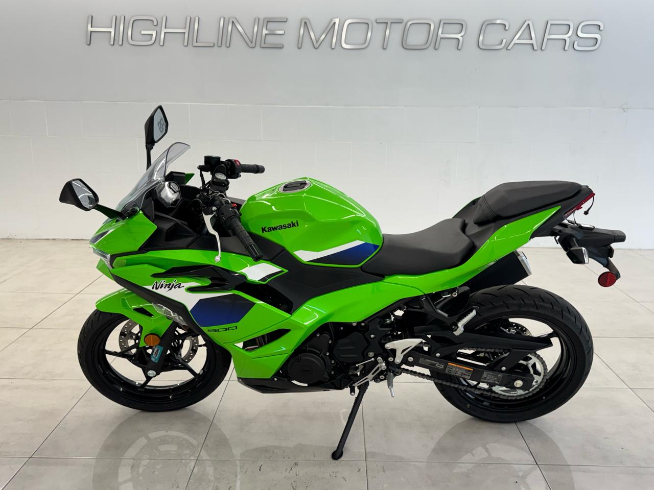 Kawasaki Ninja 500  2025