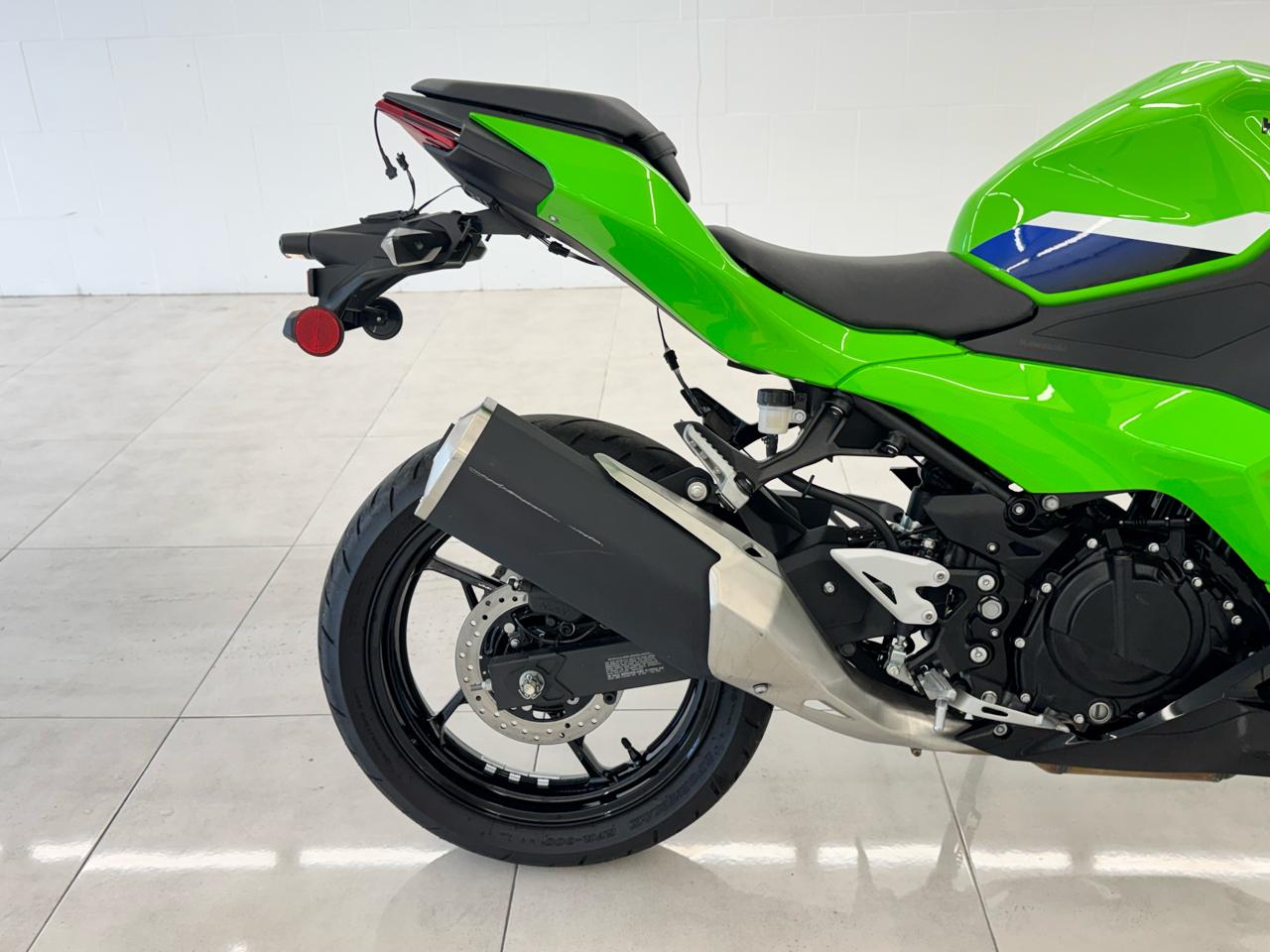 Kawasaki Ninja 500  2025
