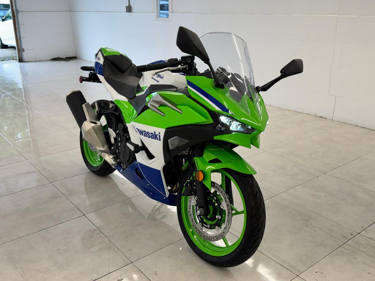 Kawasaki Ninja 500  2024