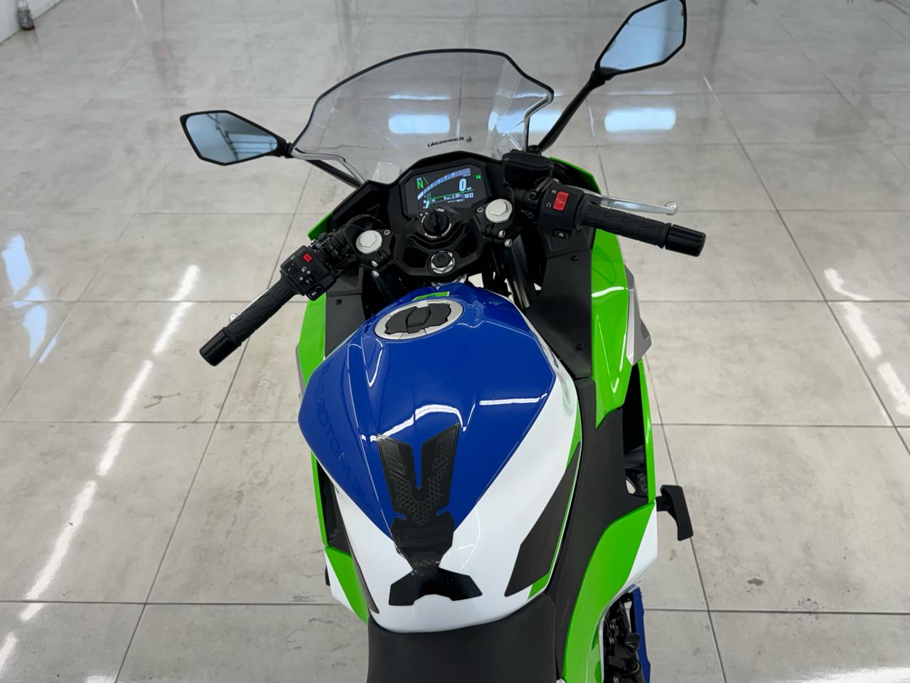 Kawasaki Ninja 500  2024