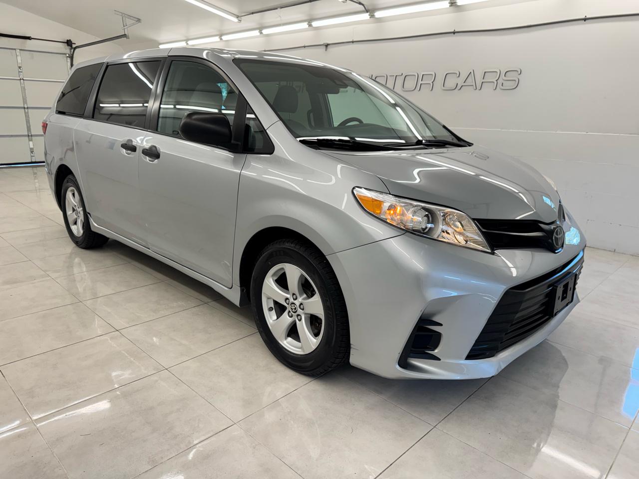 Toyota Sienna L FWD 7-Passenger (Natl) 2020