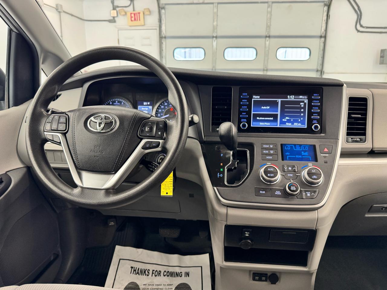 Toyota Sienna L FWD 7-Passenger (Natl) 2020