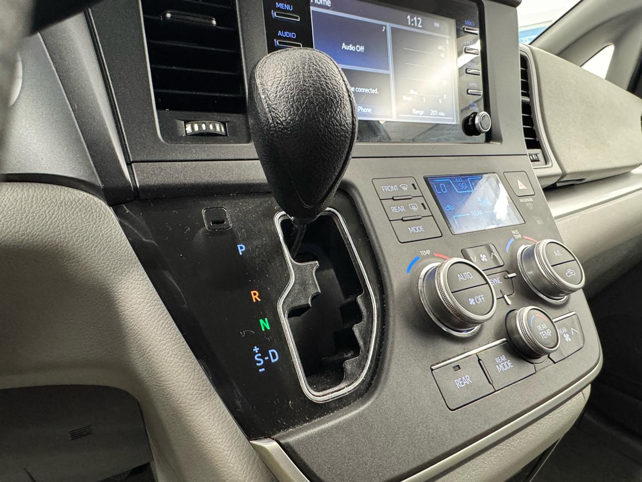 Toyota Sienna L FWD 7-Passenger (Natl) 2020