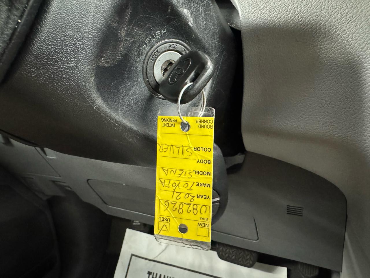 Toyota Sienna L FWD 7-Passenger (Natl) 2020