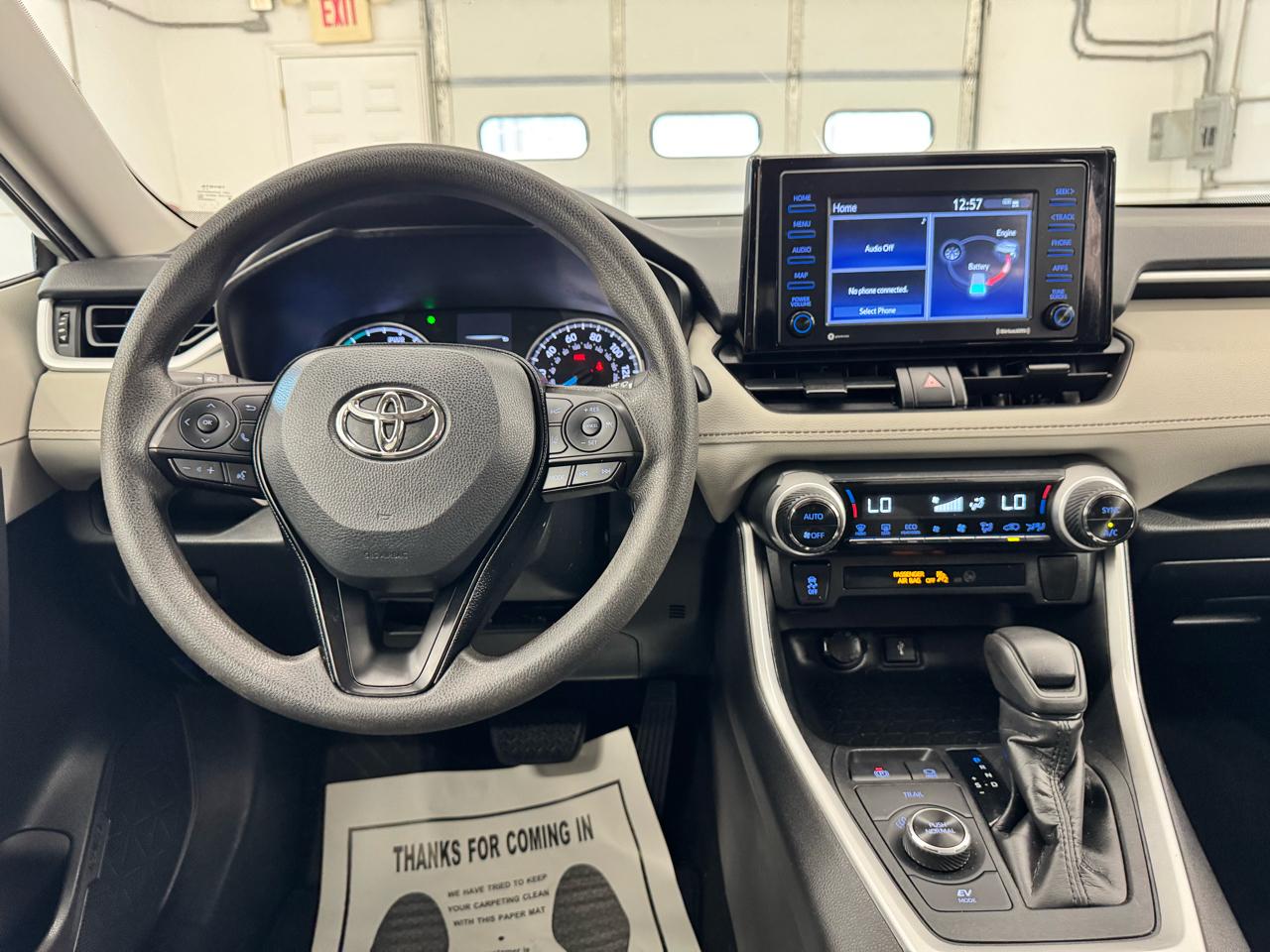 Toyota RAV4 Hybrid XLE AWD (Natl) 2021