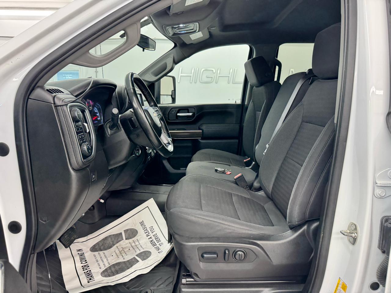Chevrolet Silverado 2500HD 4WD Crew Cab 159" LT 2023