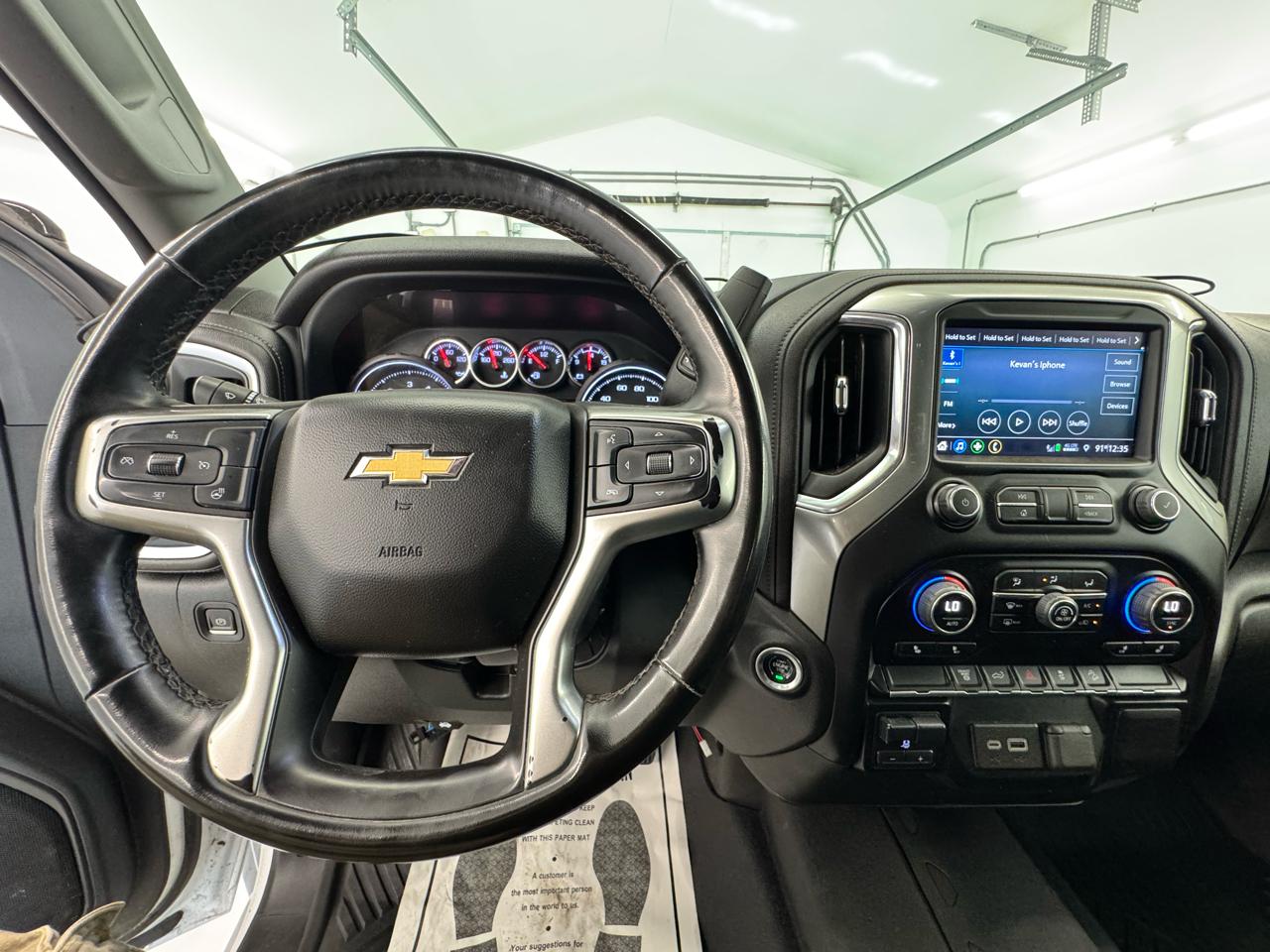 Chevrolet Silverado 2500HD 4WD Crew Cab 159" LT 2023