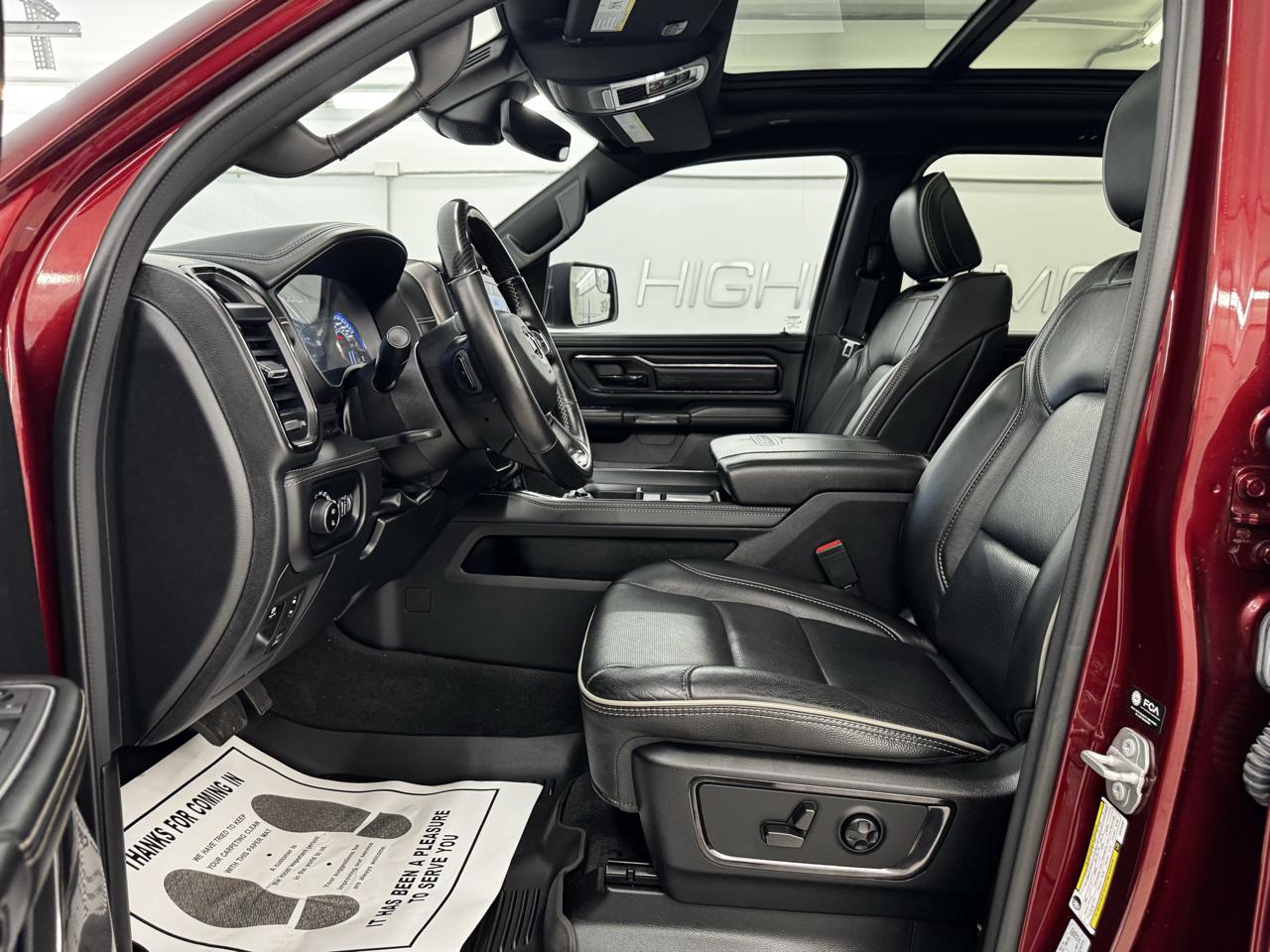 RAM 1500 Limited 4x4 Crew Cab 5'7" Box 2022