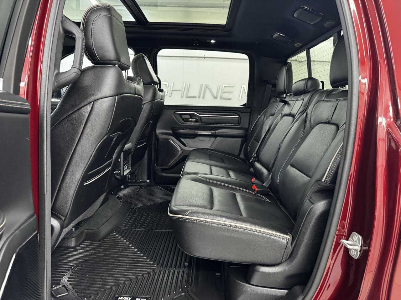 RAM 1500 Limited 4x4 Crew Cab 5'7" Box 2022