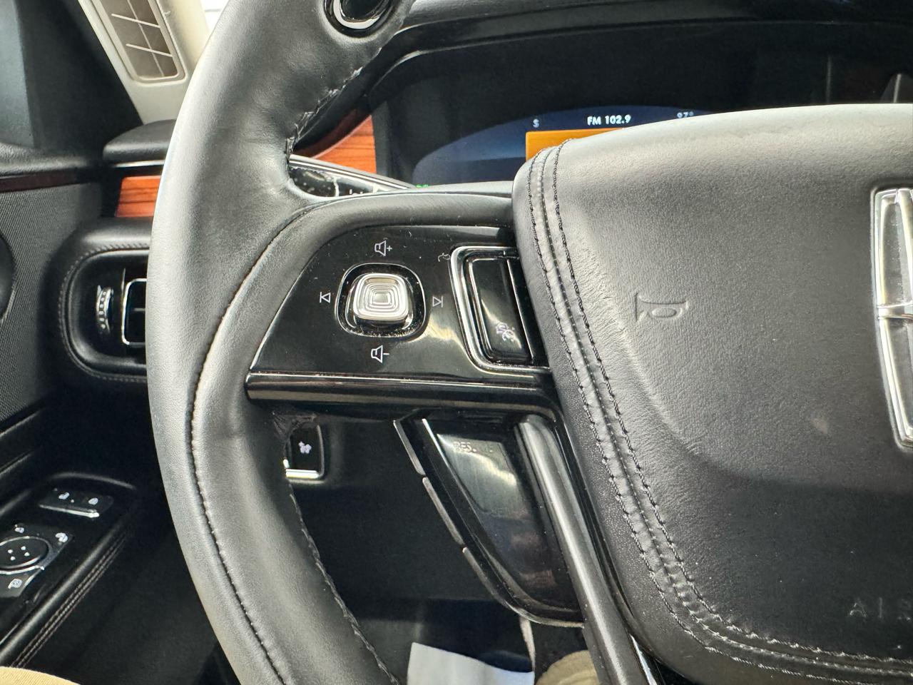 Lincoln Aviator Reserve AWD 2024