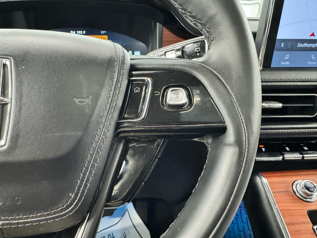 Lincoln Aviator Reserve AWD 2024