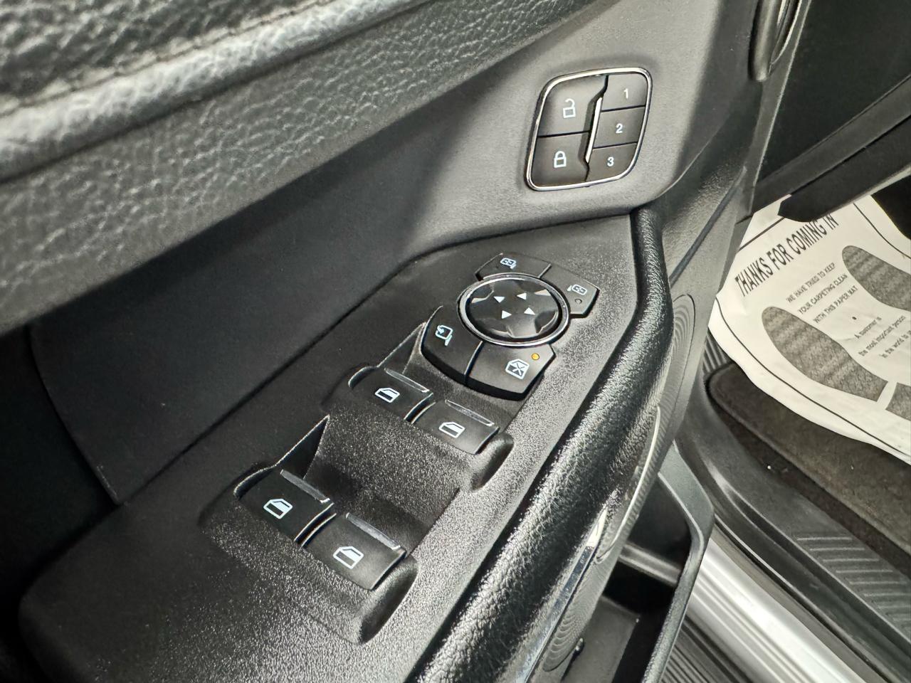 Ford Expedition XLT 4x2 2021