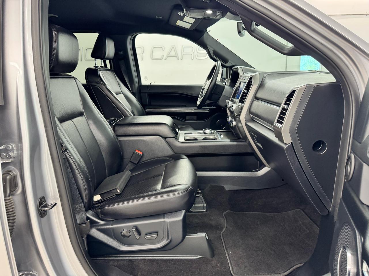 Ford Expedition XLT 4x2 2021