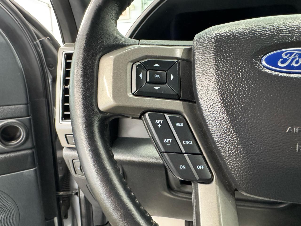 Ford Expedition XLT 4x2 2021