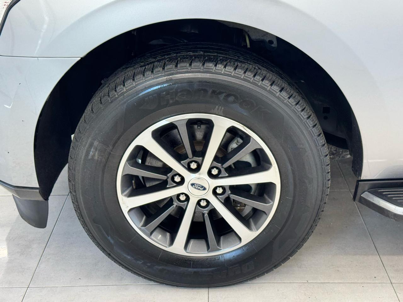 Ford Expedition XLT 4x2 2021