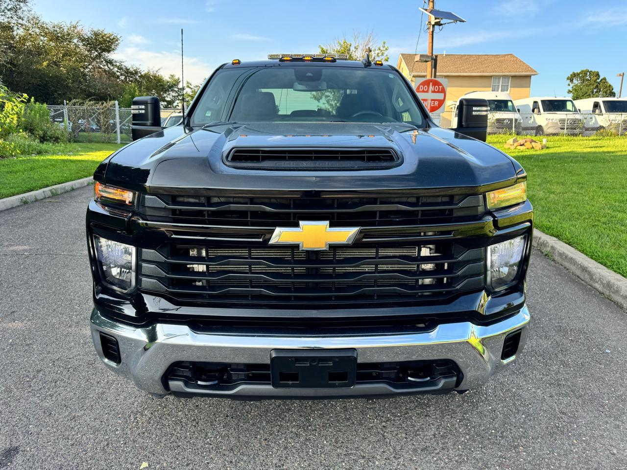 Chevrolet Silverado 3500HD CC 4WD Crew Cab 177" WB, 60" CA Work Truck 2024