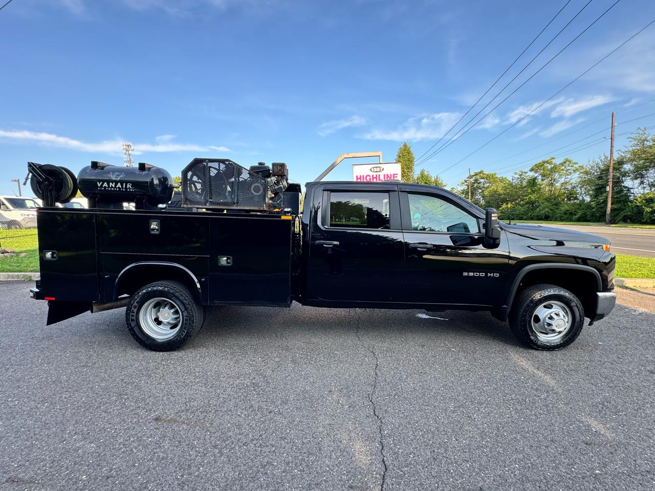 Chevrolet Silverado 3500HD CC 4WD Crew Cab 177" WB, 60" CA Work Truck 2024