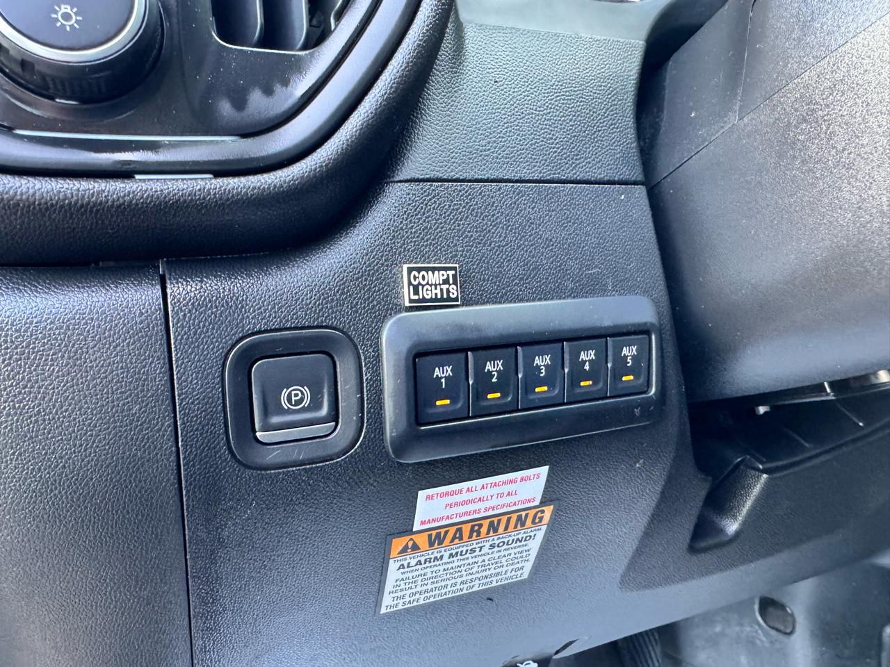 Chevrolet Silverado 3500HD CC 4WD Crew Cab 177" WB, 60" CA Work Truck 2024