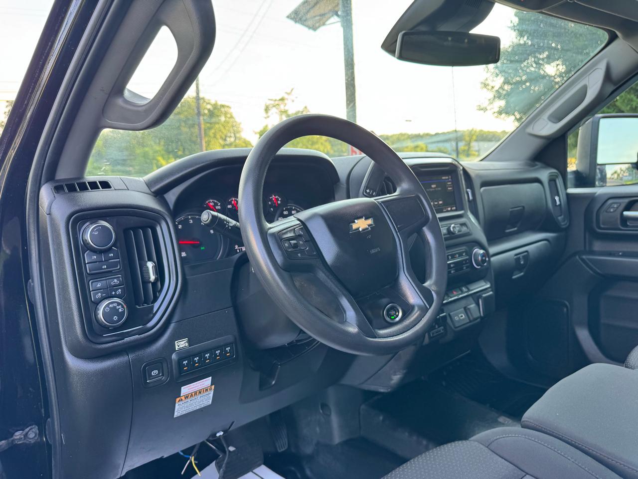 Chevrolet Silverado 3500HD CC 4WD Crew Cab 177" WB, 60" CA Work Truck 2024