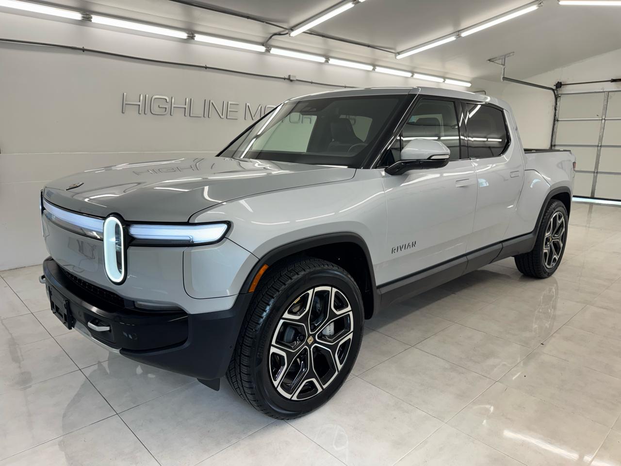 Rivian R1T Adventure Dual-Motor Max Pack 2025