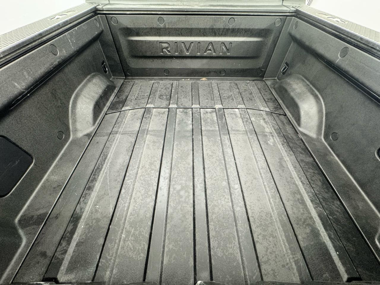 Rivian R1T Adventure Dual-Motor Max Pack 2025