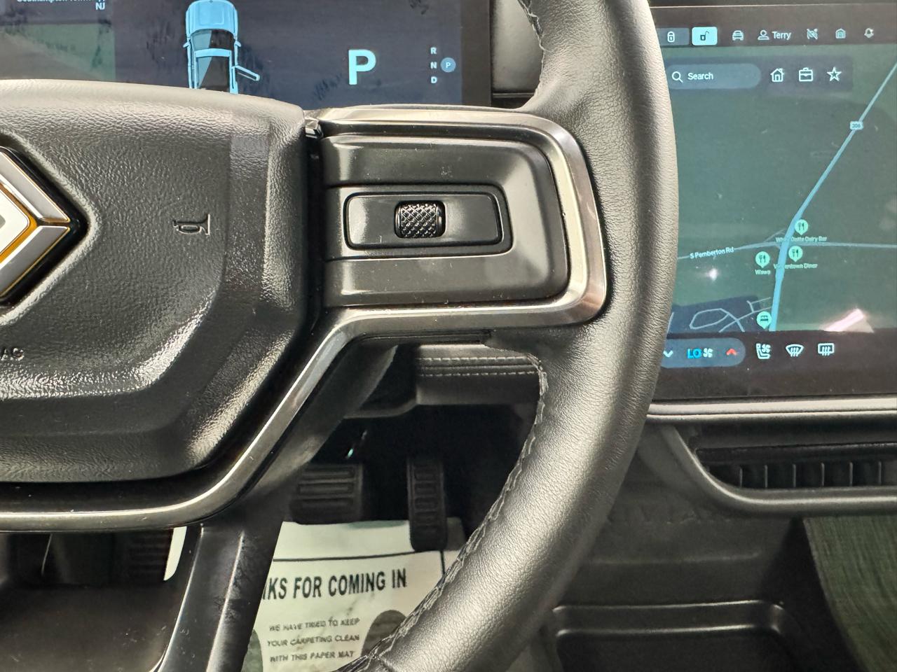 Rivian R1T Adventure Dual-Motor Max Pack 2025