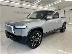 2025 Rivian R1T 