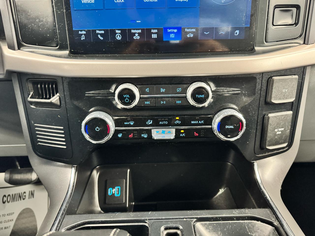 Ford F-150 Lightning Platinum 4WD SuperCrew 5.5' Box 2023