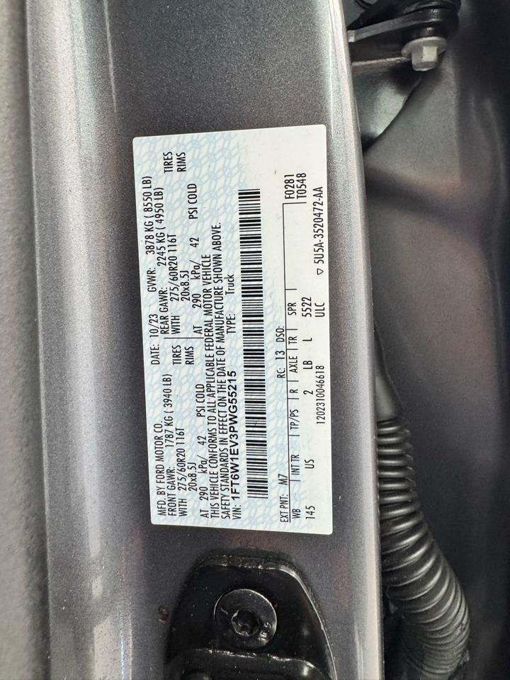 Ford F-150 Lightning Platinum 4WD SuperCrew 5.5' Box 2023