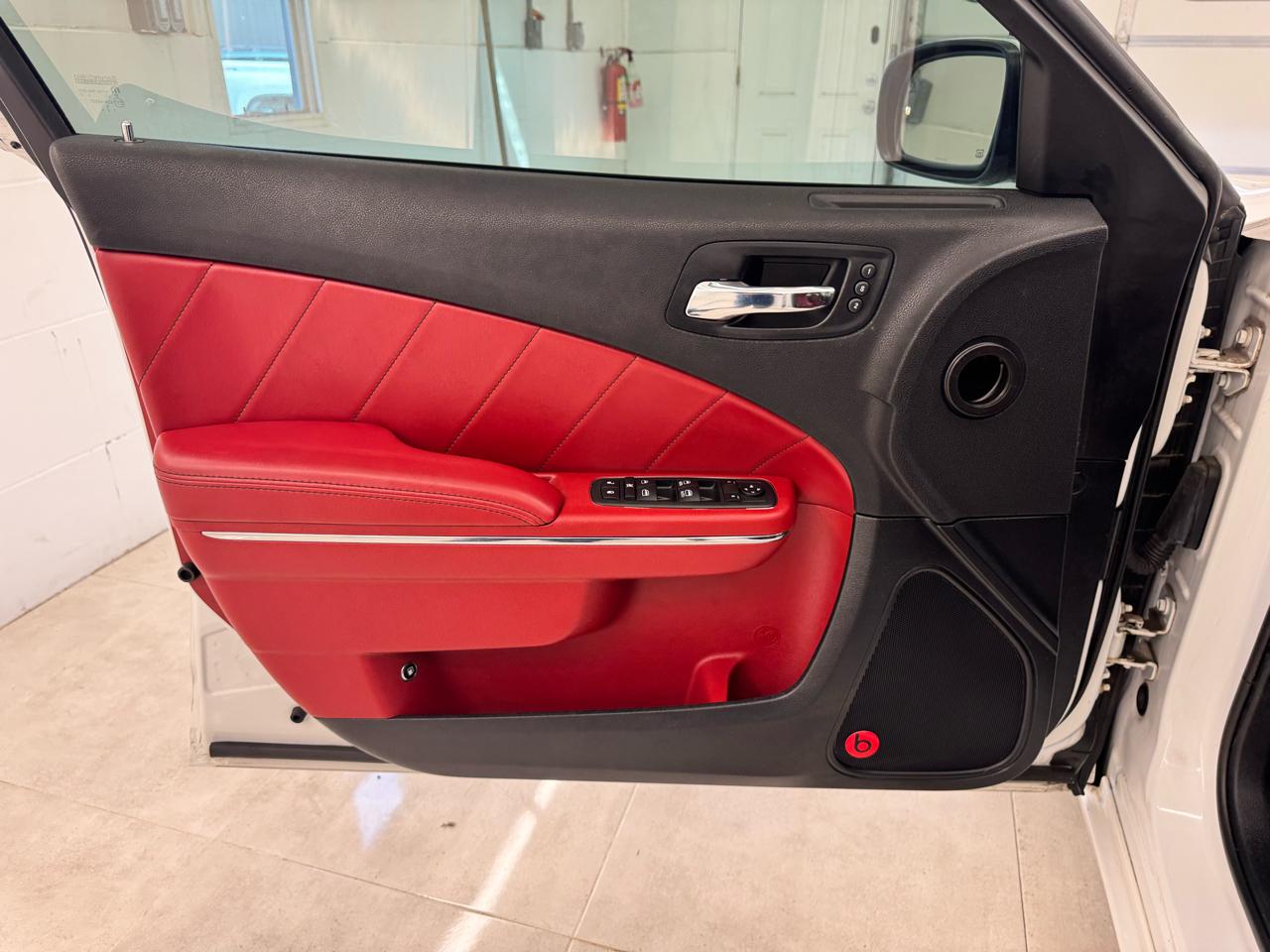 Dodge Charger 4dr Sdn RT Max RWD 2013