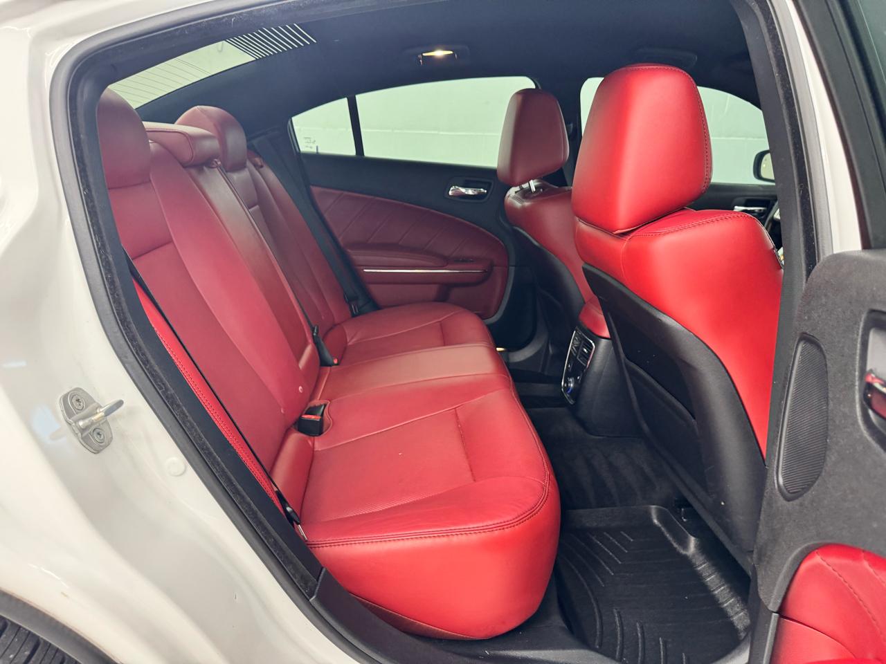 Dodge Charger 4dr Sdn RT Max RWD 2013